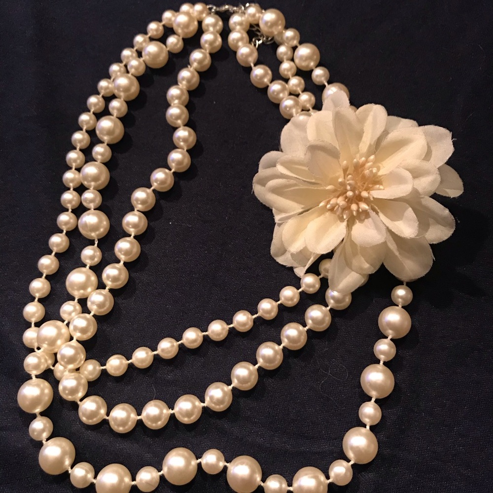 Faux pearl necklace